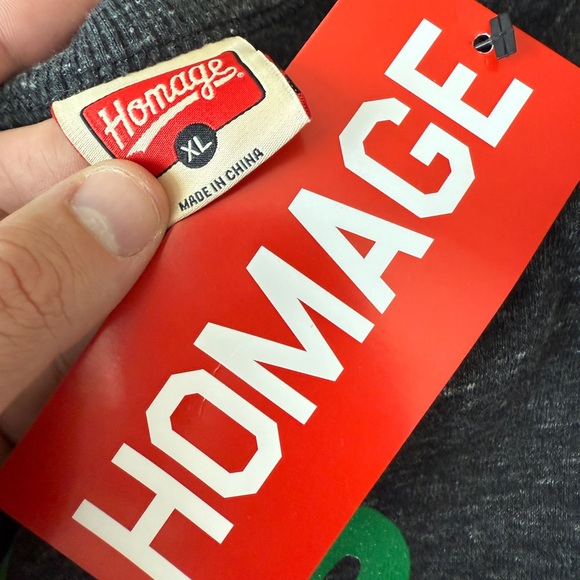 Homage - Boston Celtics 2024 NBA Championship crewneck sweatshirt - Picture 2 of 2